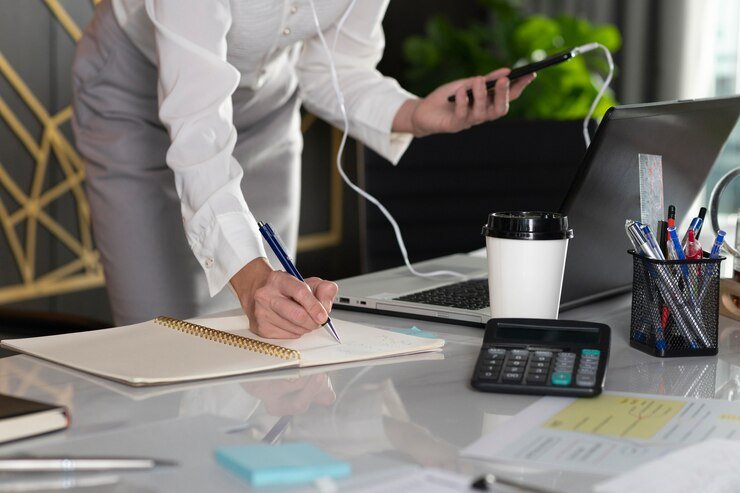 explore dream design  agency 